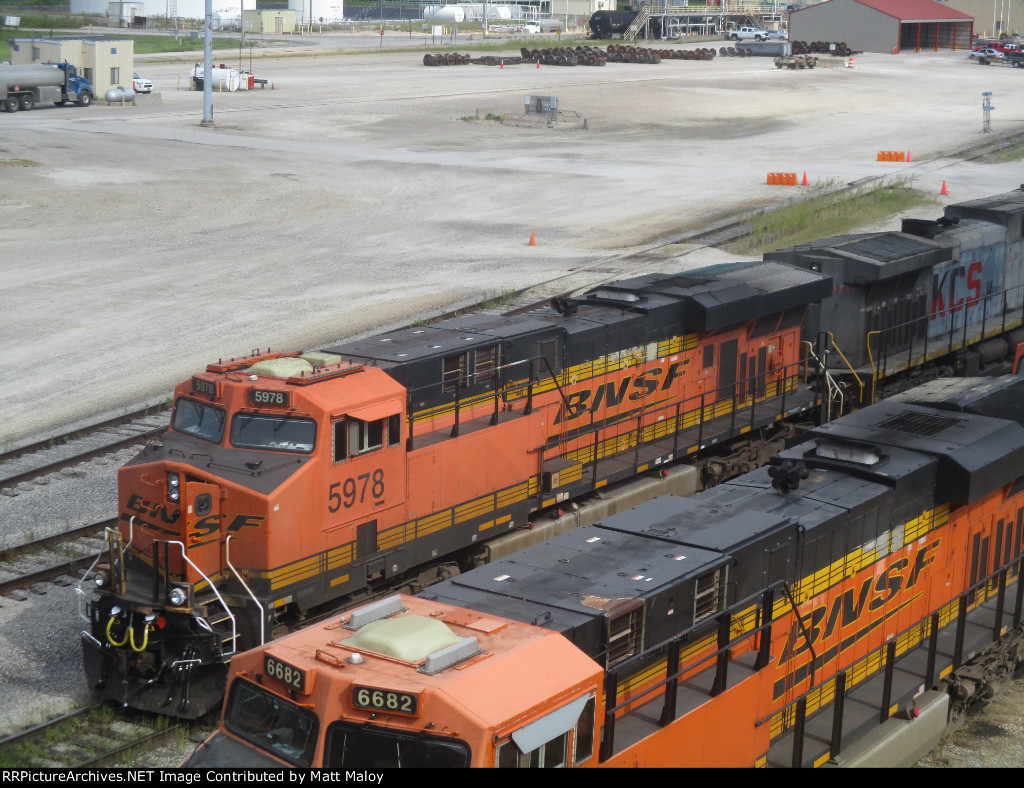 BNSF 5978